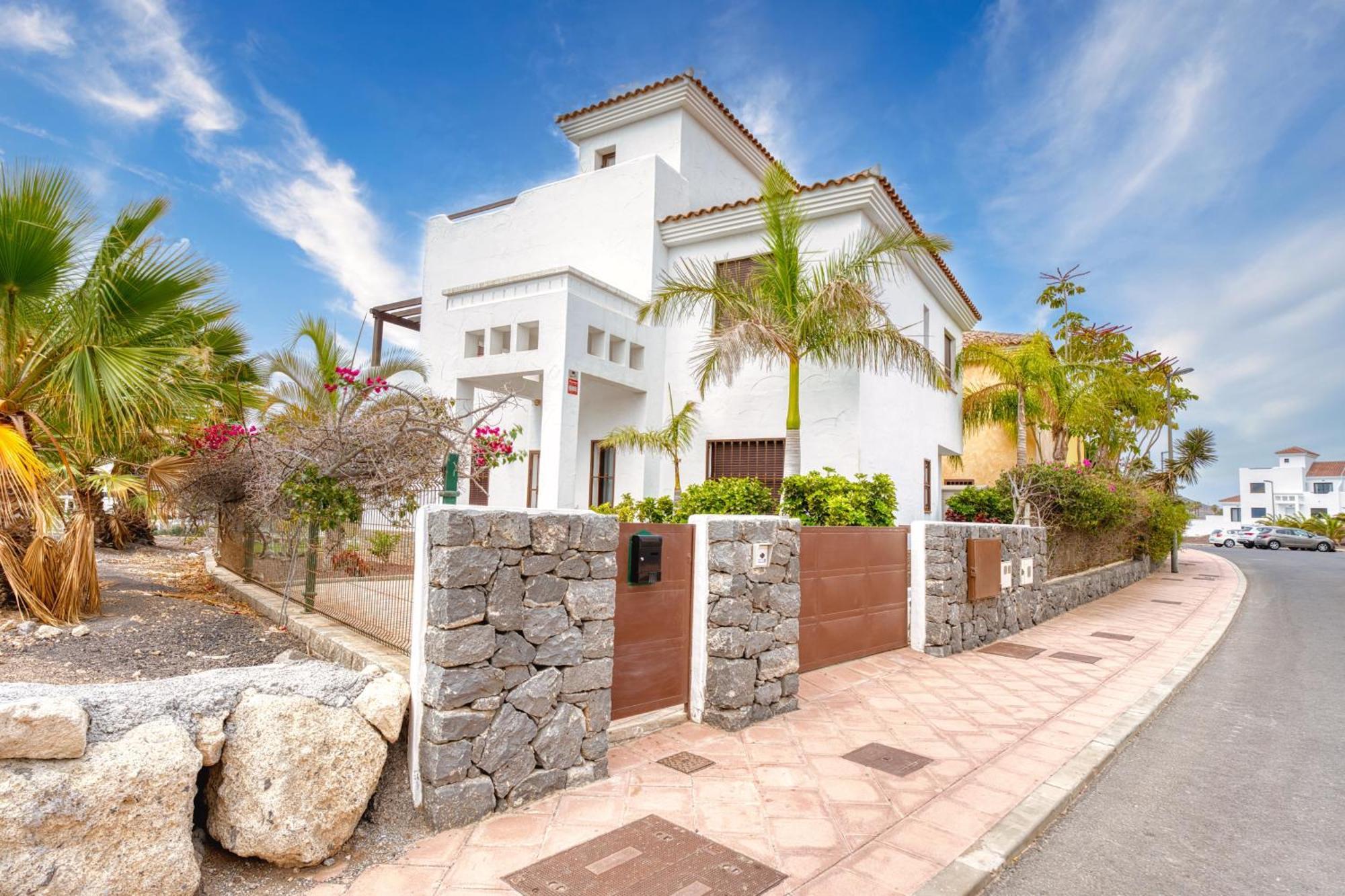 Villa Laurisilva In Amarilla Golf San Miguel de Abona Eksteriør billede